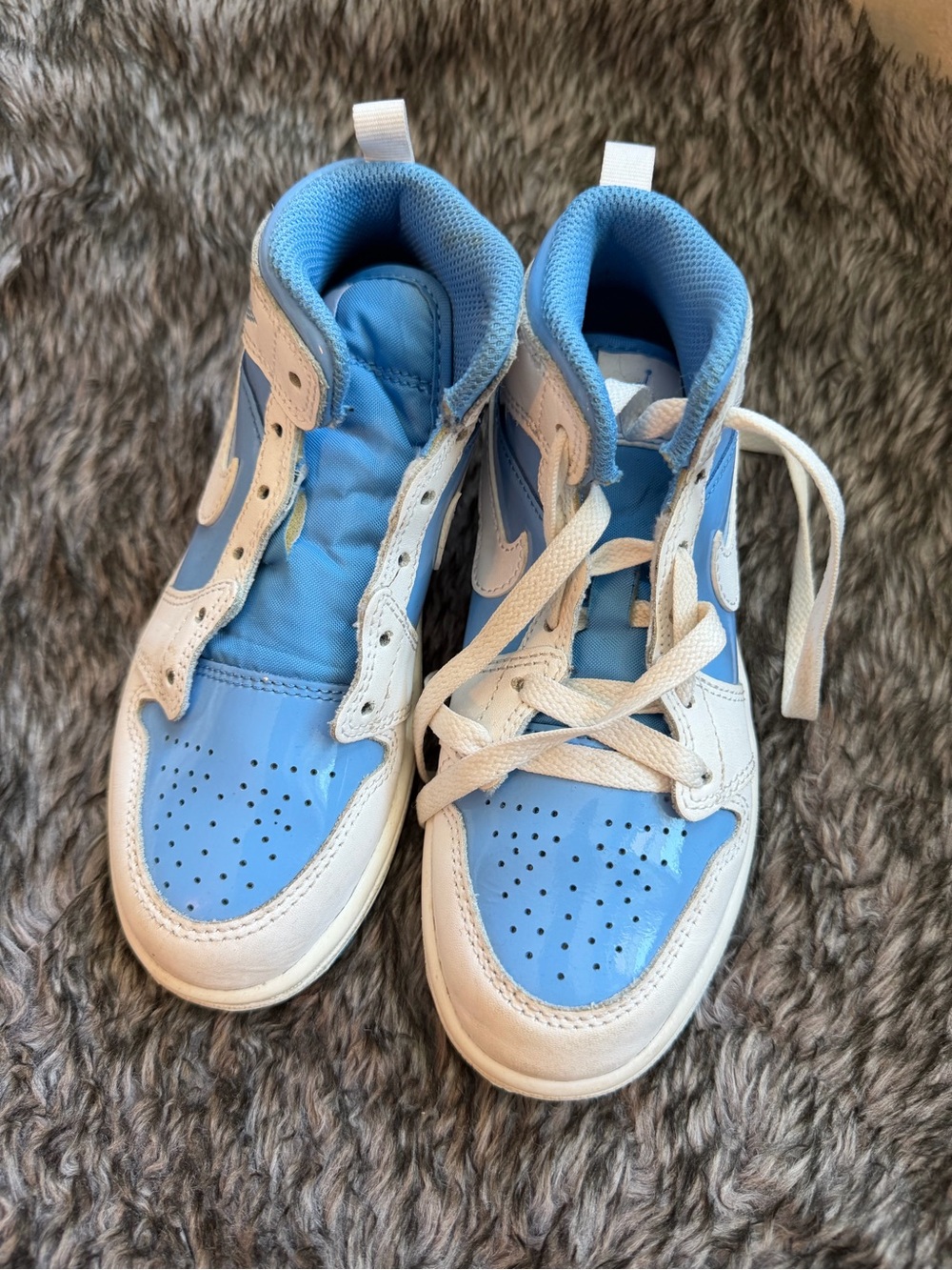 Kids Jordan Sneakers